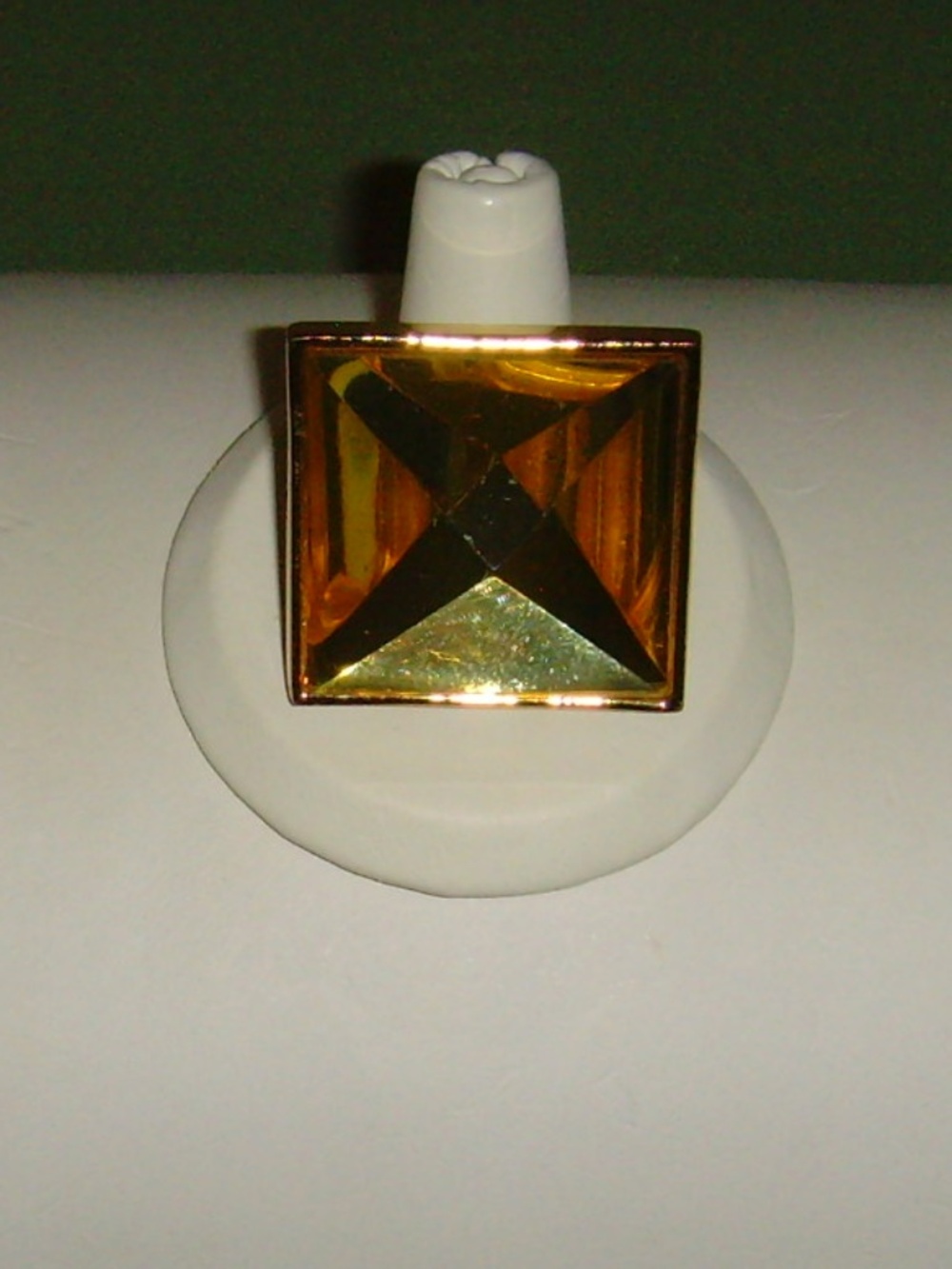 Kate Spade New York Gold-Tone and Amber Colored Stone Pyramid Ring - Size 7